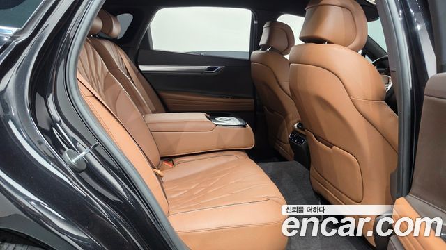 Genesis G80 2022 — photo 17