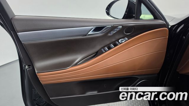 Genesis G80 2022 — photo 14