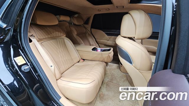 Genesis G90 2023 — photo 11