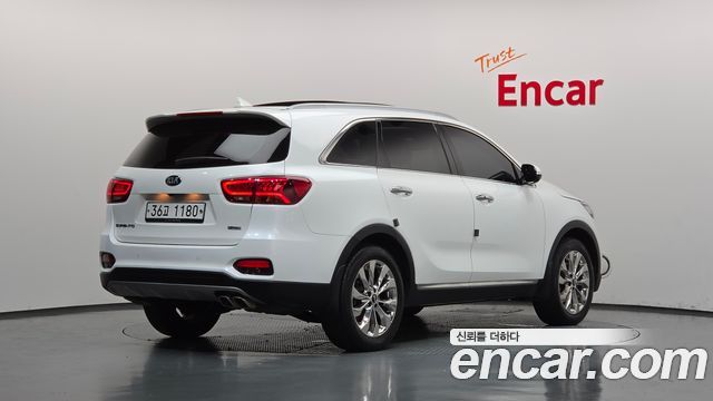 Kia Sorento 2019 — photo 2