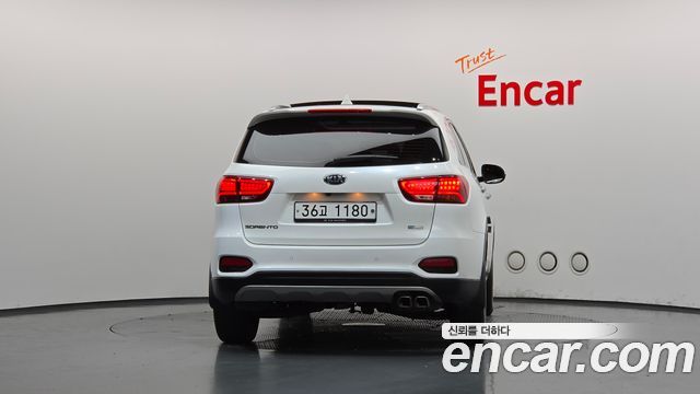 Kia Sorento 2019 — photo 4