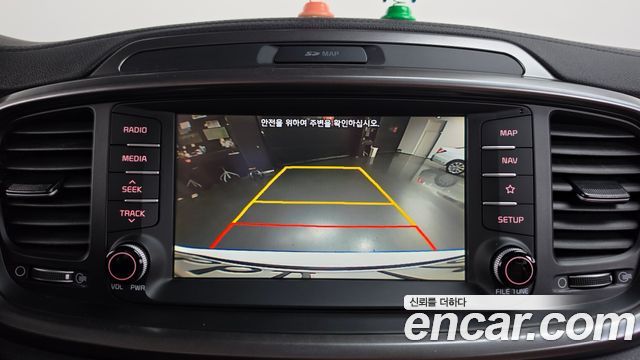 Kia Sorento 2019 — photo 15