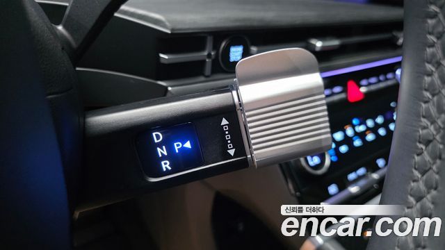 Hyundai Santafe 2024 — photo 12