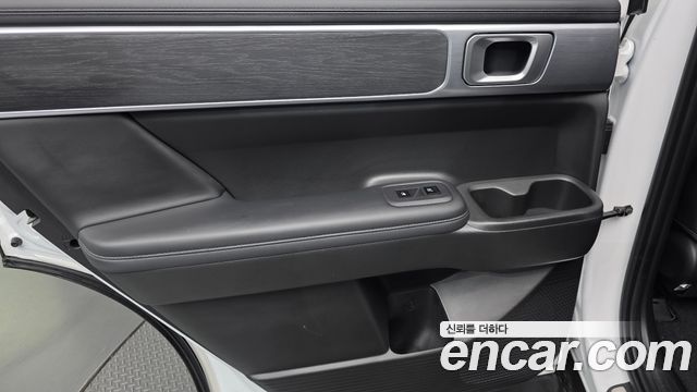 Hyundai Santafe 2024 — photo 15