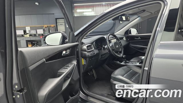 Kia Sorento 2017 — photo 13
