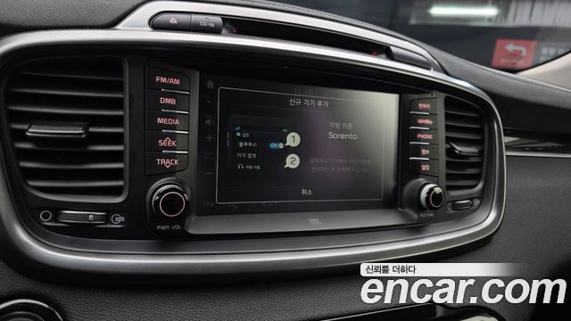 Kia Sorento 2017 — photo 21