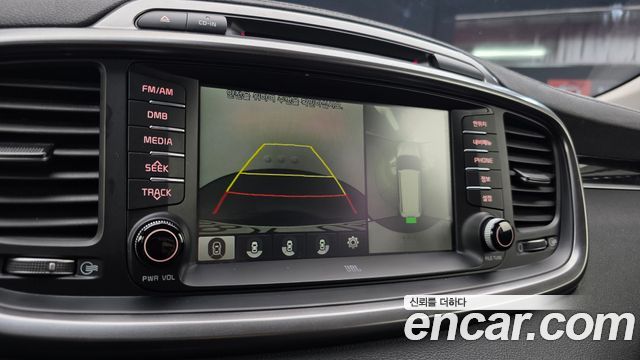 Kia Sorento 2017 — photo 23