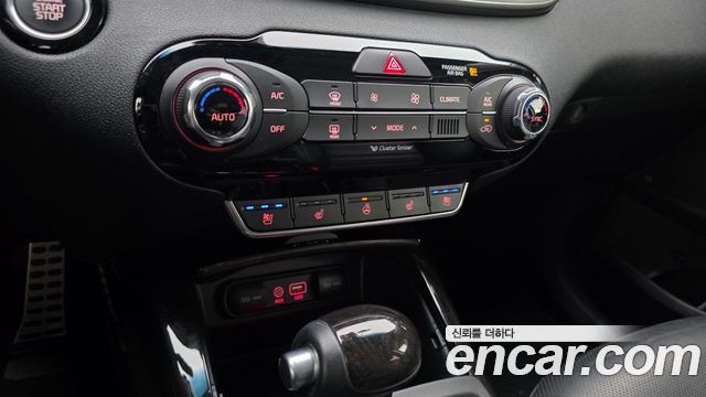 Kia Sorento 2017 — photo 24