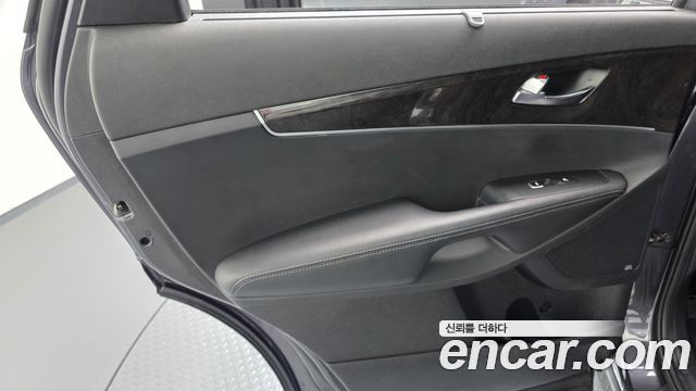 Kia Sorento 2017 — photo 15