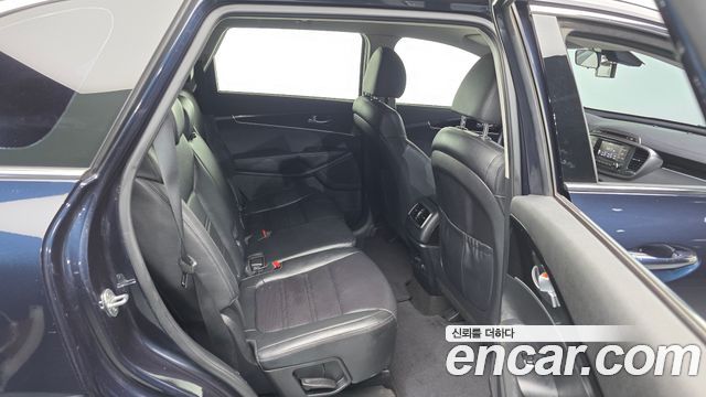 Kia Sorento 2020 — photo 12