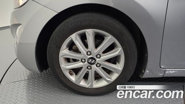Hyundai AVANTE 2015 — photo 5