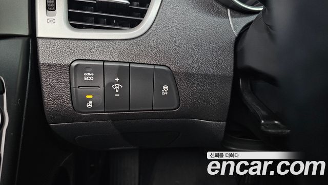 Hyundai AVANTE 2015 — photo 25