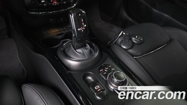 Mini Clubman 2023 — photo 12