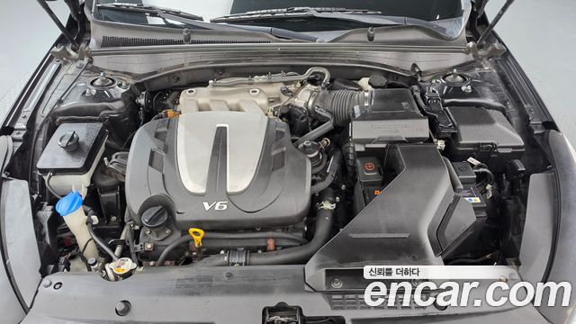 Kia K7 2018 — photo 6