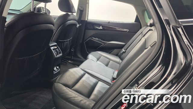 Kia K7 2018 — photo 24