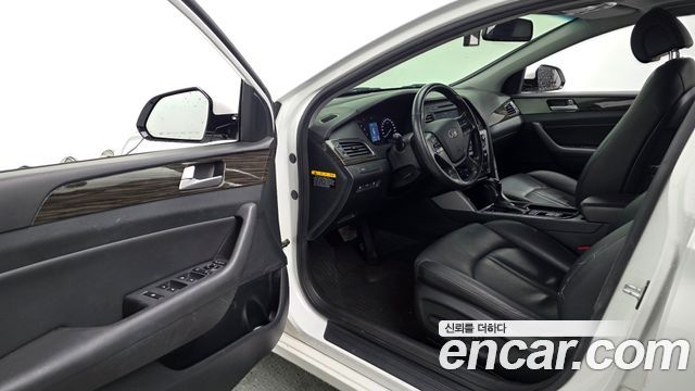 Hyundai Sonata 2015 — photo 13