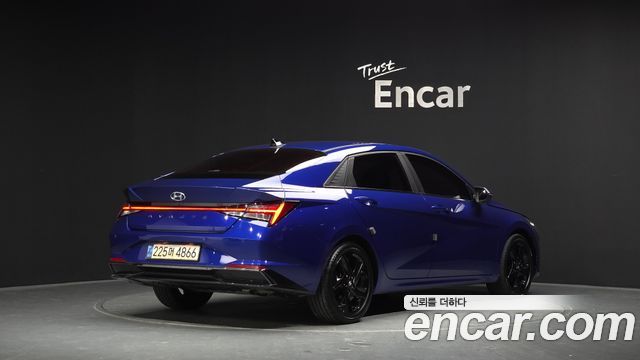Hyundai AVANTE 2023 — photo 2