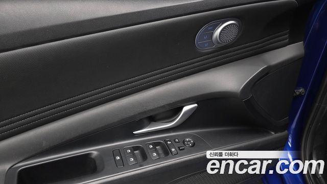 Hyundai AVANTE 2023 — photo 29