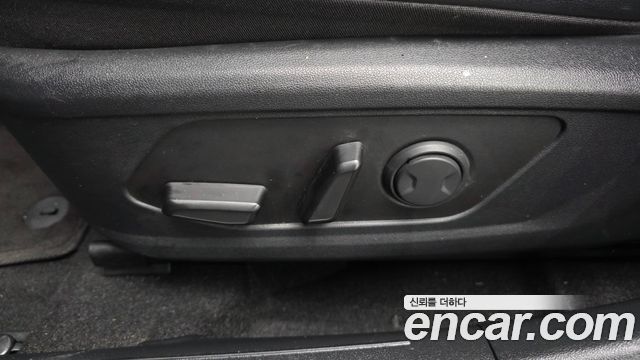 Hyundai AVANTE 2023 — photo 31