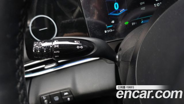 Hyundai AVANTE 2023 — photo 34