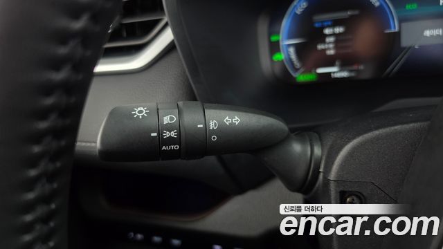 Toyota RAV4 2024 — photo 30