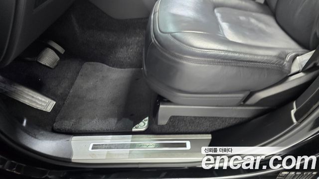 Land Rover Range Rover 2018 — photo 33