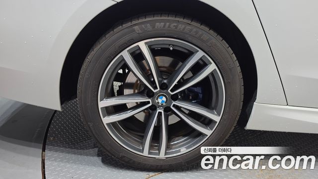 BMW Gran Turismo 2022 — photo 5