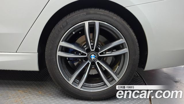 BMW Gran Turismo 2022 — photo 7