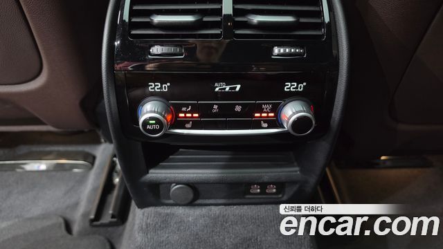 BMW Gran Turismo 2022 — photo 32