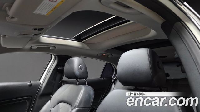 Mercedes-Benz GLA-Class 2015 — photo 20