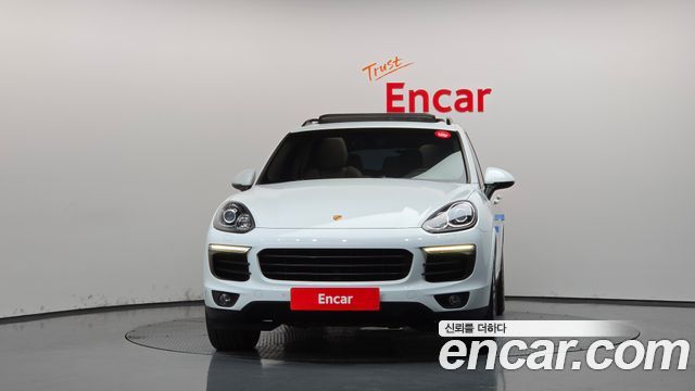 Porsche Cayenne 2017 — photo 3