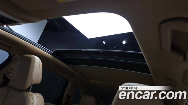 Porsche Cayenne 2017 — photo 16