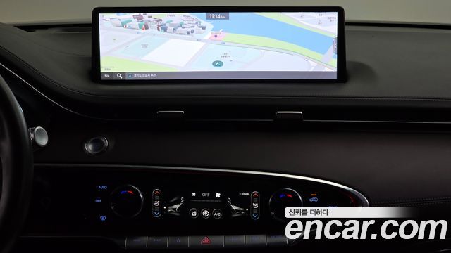 Genesis GV70 2021 — photo 20