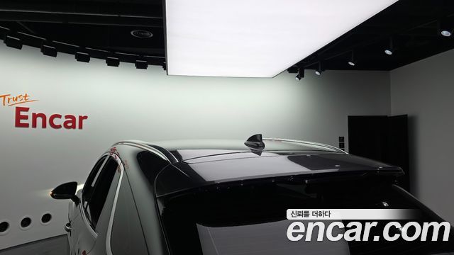 Genesis GV70 2021 — photo 41