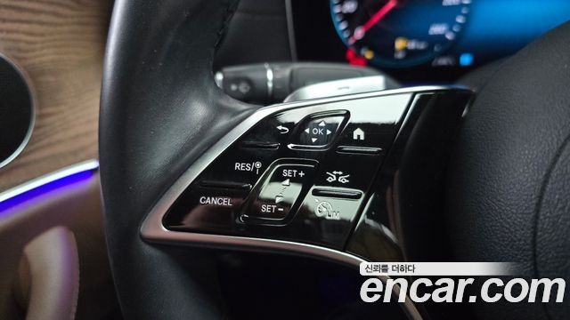 Mercedes-Benz E-Class 2023 — photo 22