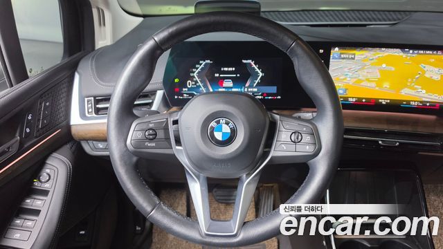 BMW 2-Series 2022 — photo 21