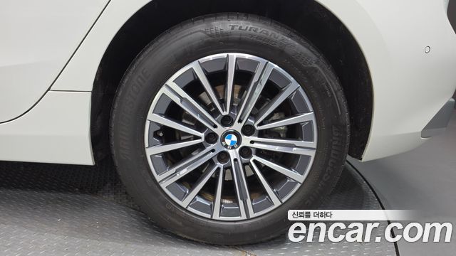 BMW 2-Series 2022 — photo 7
