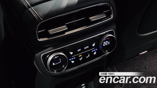 Genesis GV80 2020 — photo 17
