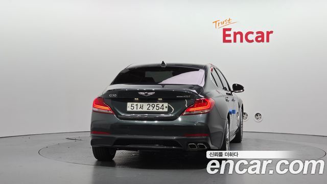 Genesis G70 2019 — photo 4