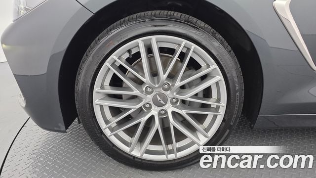 Genesis G70 2019 — photo 5