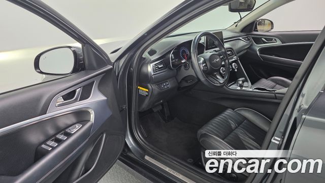 Genesis G70 2019 — photo 10