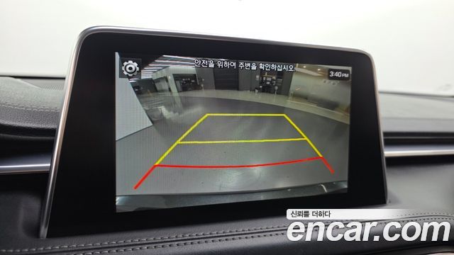 Genesis G70 2019 — photo 14