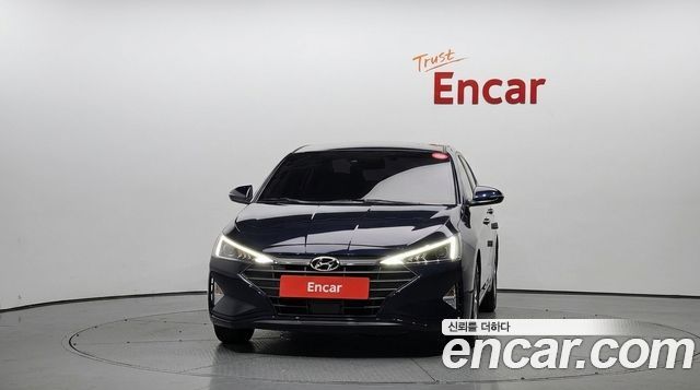 Hyundai AVANTE 2019 — photo 3