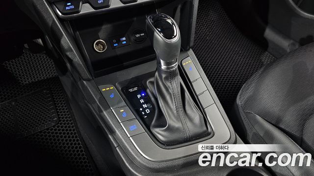 Hyundai AVANTE 2019 — photo 12