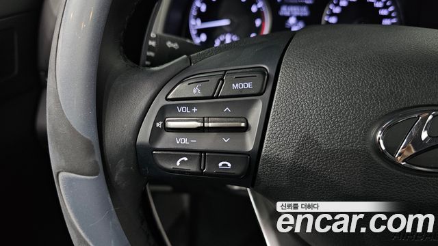 Hyundai AVANTE 2019 — photo 23
