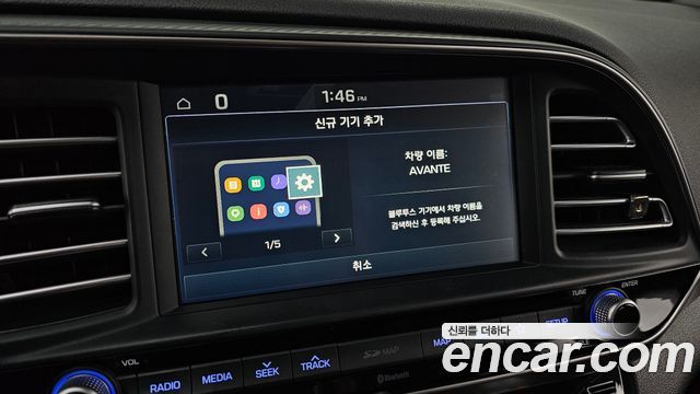 Hyundai AVANTE 2019 — photo 31