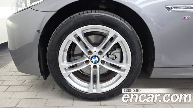 BMW 5-Series 2016 — photo 5