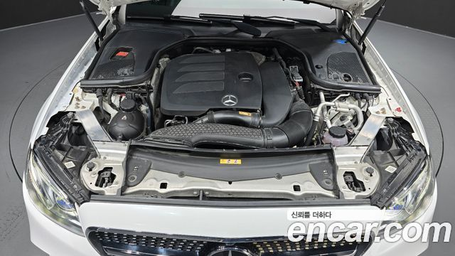 Mercedes-Benz E-Class 2019 — photo 6