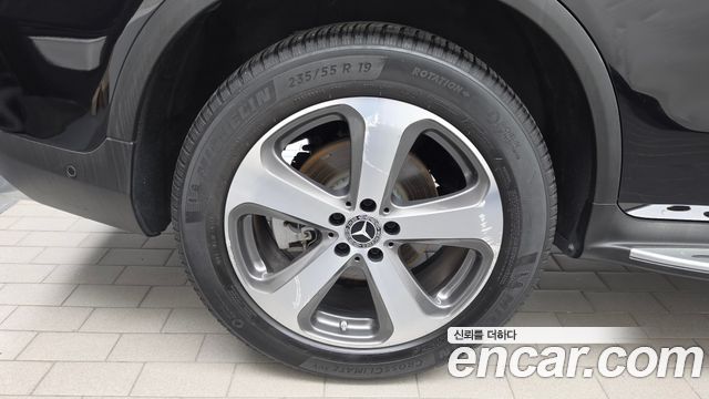 Mercedes-Benz GLC-Class 2019 — photo 5