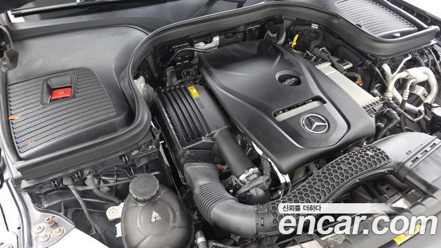 Mercedes-Benz GLC-Class 2019 — photo 6